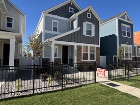 10078 Loblobby Ln in Highland, UT - Building Photo