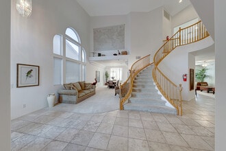 8917 Canyon Springs Dr in Las Vegas, NV - Foto de edificio - Building Photo