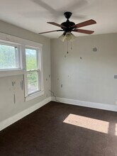 2228 7th St SW, Unit 2228 7 th st up in Akron, OH - Foto de edificio - Building Photo