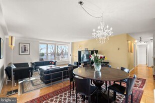 1435 4th St SW in Washington, DC - Building Photo