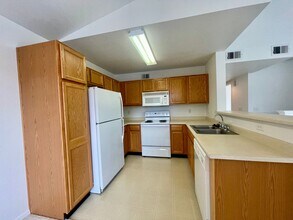 3002 W Elizabeth St in Fort Collins, CO - Building Photo - Building Photo