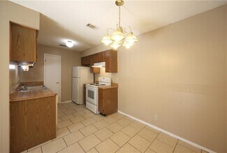 9802 Brasher Dr in Austin, TX - Building Photo - Building Photo