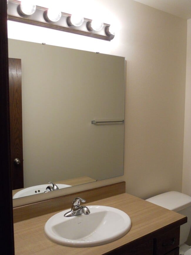 959 30th Ave W in West Fargo, ND - Building Photo - Building Photo