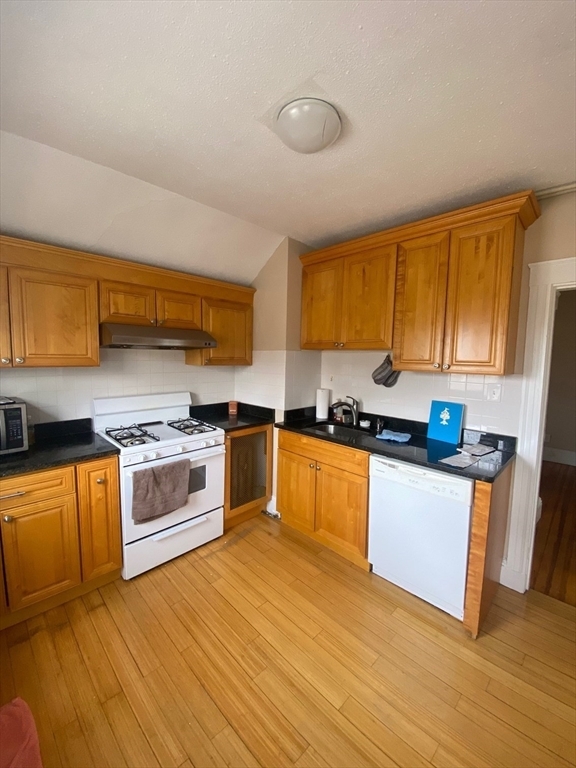 256 Corey Rd in Boston, MA - Building Photo - Building Photo