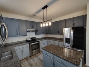 10845 Gold Pan Rd in Charlotte, NC - Building Photo - Building Photo