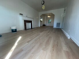 725 E Eubanks St in Oklahoma City, OK - Building Photo