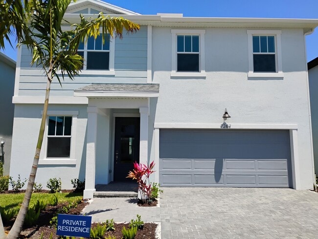7267 Lenora Ln