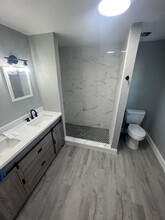 2420 Post Rd in Melbourne, FL - Foto de edificio - Building Photo