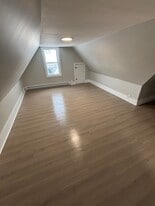 36 Victoria St in Truro, NS - Building Photo