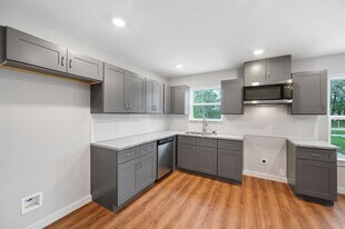 6609 Bacher St in Houston, TX - Building Photo