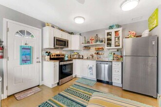 116 S Grandview Ave in Daytona Beach, FL - Building Photo - Building Photo