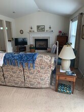 1207 N Hoffman Rd, Unit 4B in Elmira, NY - Foto de edificio - Building Photo