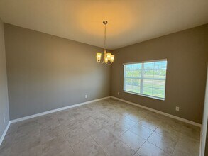 112 Lantana Rd in Rotonda West, FL - Building Photo - Building Photo