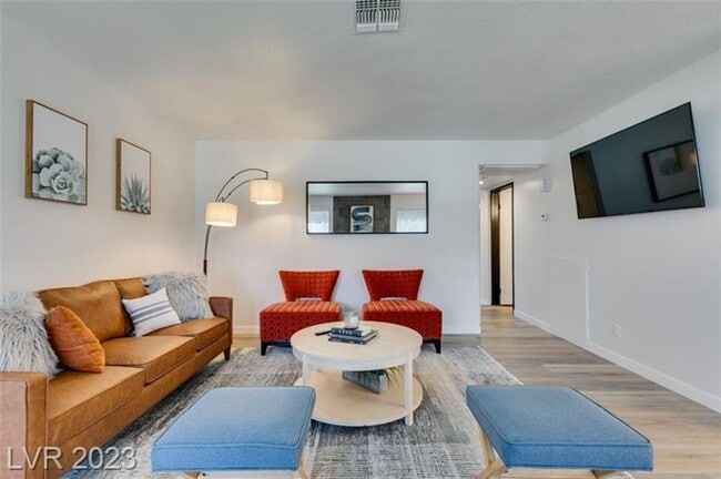 property at 5036 Newport Cove Dr