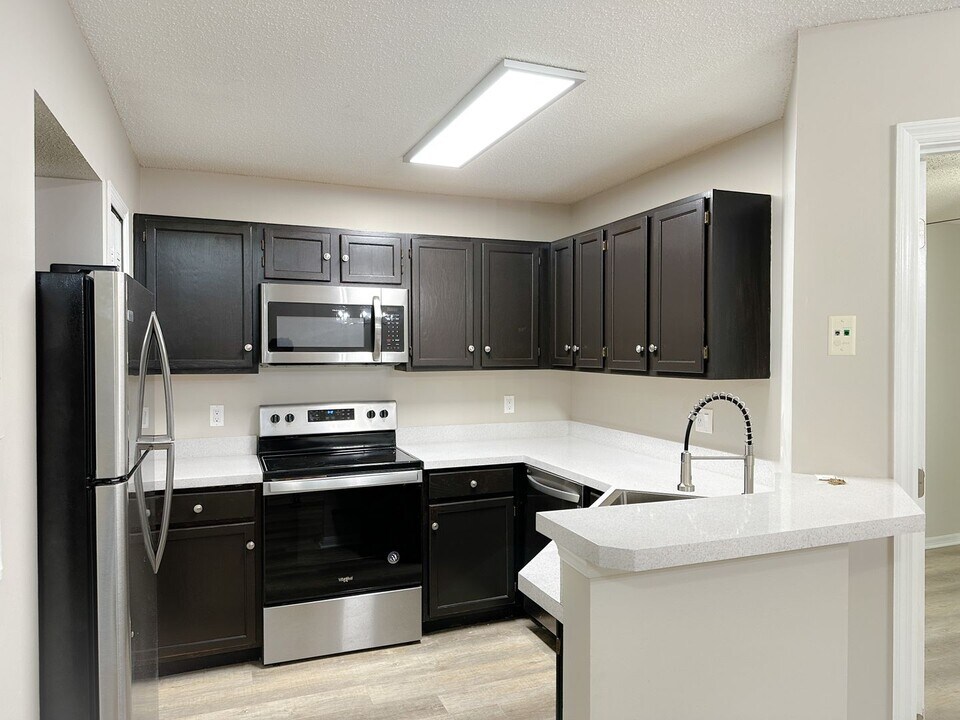 963 Helmsley Ct in Lake Mary, FL - Building Photo
