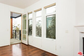 4050 Glencoe Ave in Marina Del Rey, CA - Building Photo - Building Photo