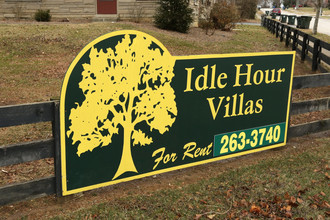 Idle Hour Villas in Lexington, KY - Foto de edificio - Building Photo