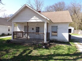 720 Holmes St in Frankfort, KY - Building Photo