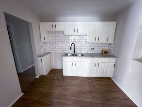 823 Bassett Ave in Columbus, OH - Building Photo - Building Photo