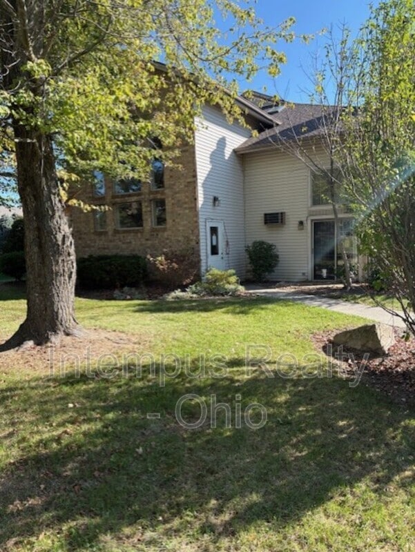 3860 Mercedes Pl in Canfield, OH - Building Photo - Building Photo