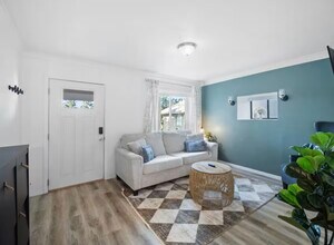 2117 W Riverside Ave, Unit 1 in Spokane, WA - Foto de edificio - Building Photo