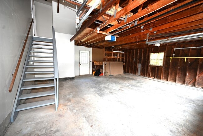 property at 1093 Washington St