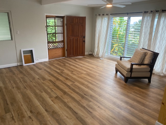 1 1st St in Kailua, HI - Foto de edificio - Building Photo