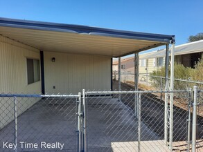 1435 Trane Rd in Bullhead City, AZ - Building Photo - Building Photo