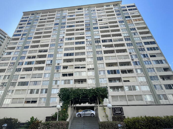 780 Amana St in Honolulu, HI - Building Photo