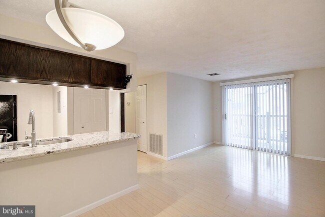 810 Stratford Way in Frederick, MD - Building Photo - Building Photo