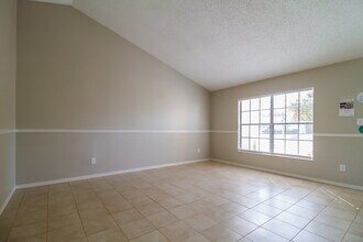9619 Bandelier Dr in Orlando, FL - Building Photo - Building Photo