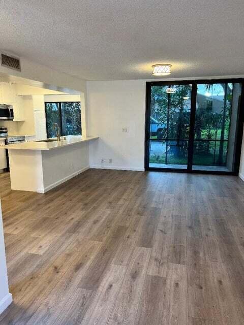 1161 NW 13th St in Boca Raton, FL - Building Photo - Building Photo