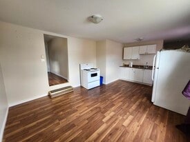 92 Somerset St in Saint John, NB - Building Photo