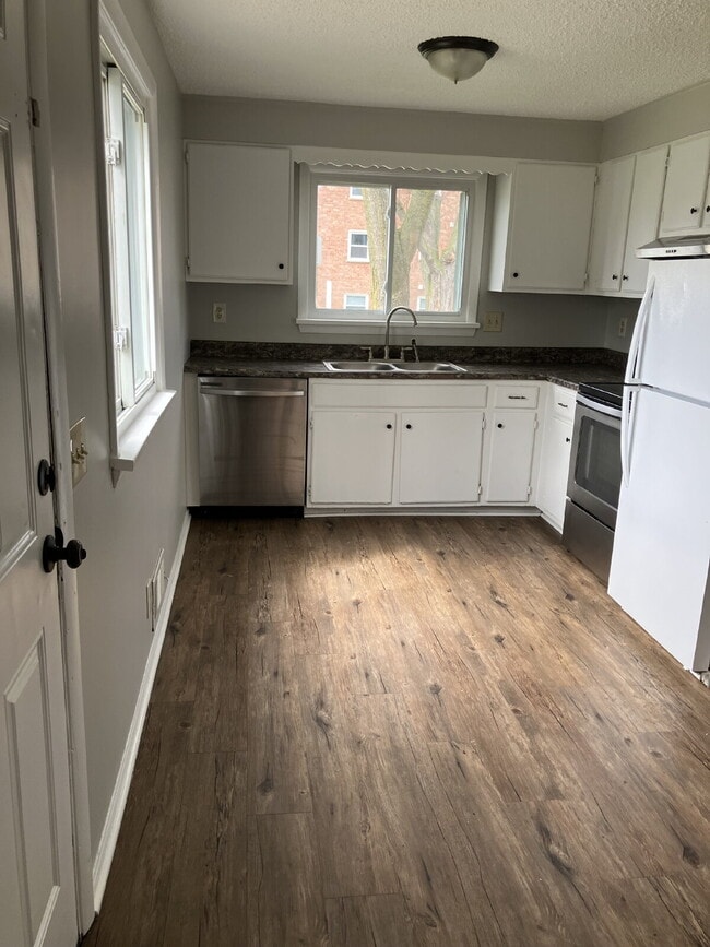 property at 306 Garfield Ave