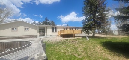 490 Merino Dr in Spring Creek, NV - Building Photo - Building Photo