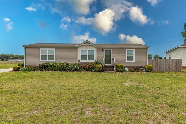property at 1931 Hinnant Rd