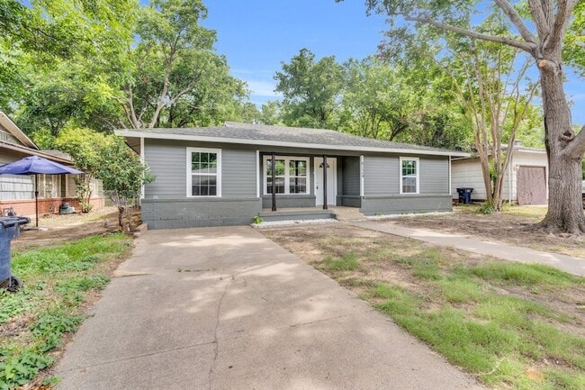 6124 Sundown Dr in Fort Worth, TX - Building Photo - Building Photo