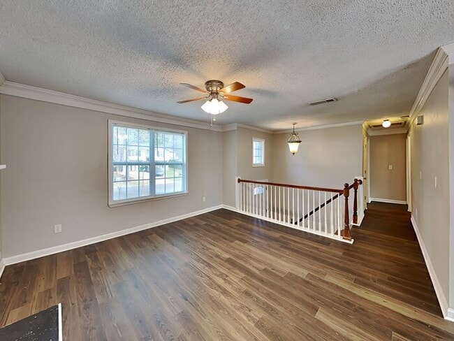 5595 Fairington Pl in Stonecrest, GA - Building Photo - Building Photo