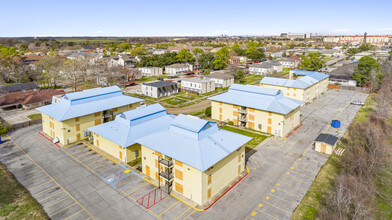 Stadium Square in Baton Rouge, LA - Building Photo - Building Photo