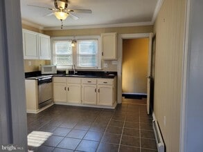 11 Zieglers Ln in Hamilton Township, NJ - Building Photo - Building Photo