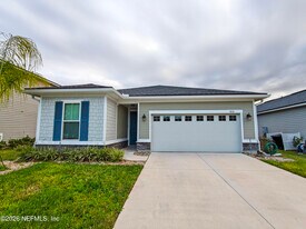 1876 Amberly Dr in Middleburg, FL - Building Photo