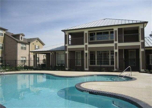 property at 2321 Power Center Pkwy