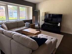 11301 Windermere Meadows in Austin, TX - Building Photo - Building Photo