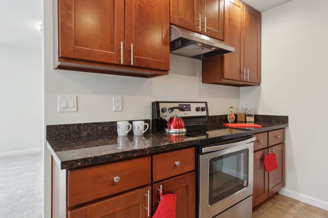 Tanglewood Apartments in San Jose, CA - Foto de edificio - Building Photo