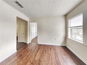 177 Lawton St SW in Atlanta, GA - Building Photo - Building Photo