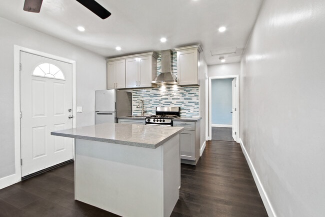 9218 Canford St, Unit 9218 Canford St in Pico Rivera, CA - Building Photo - Building Photo