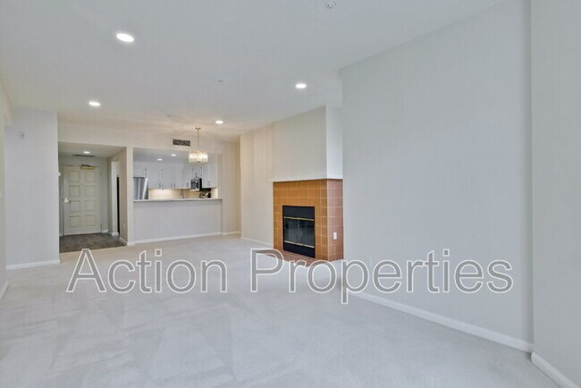 550 Ortega Ave in Mountain View, CA - Building Photo - Building Photo