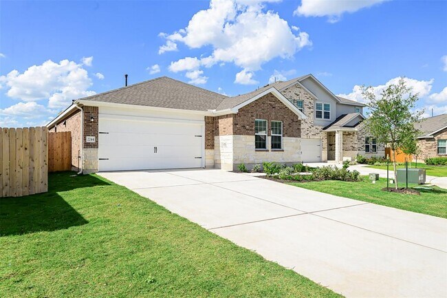 2244 Devine Lake Bnd