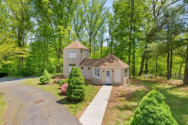 property at 39976 New Rd