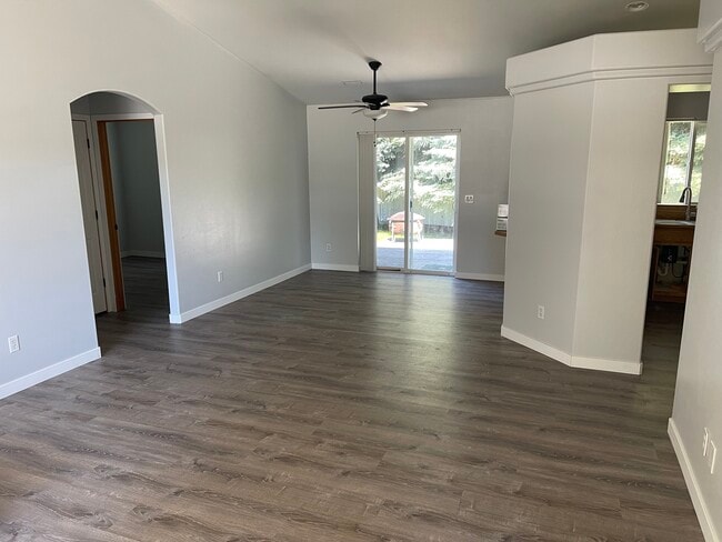 1635 W Monet Dr in Coeur d'Alene, ID - Building Photo - Building Photo